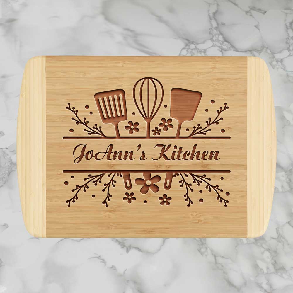 http://www.thephotogift.com/cdn/shop/products/kitchen-tools-two-tone-bamboo-cut-board_1200x1200.jpg?v=1667920008